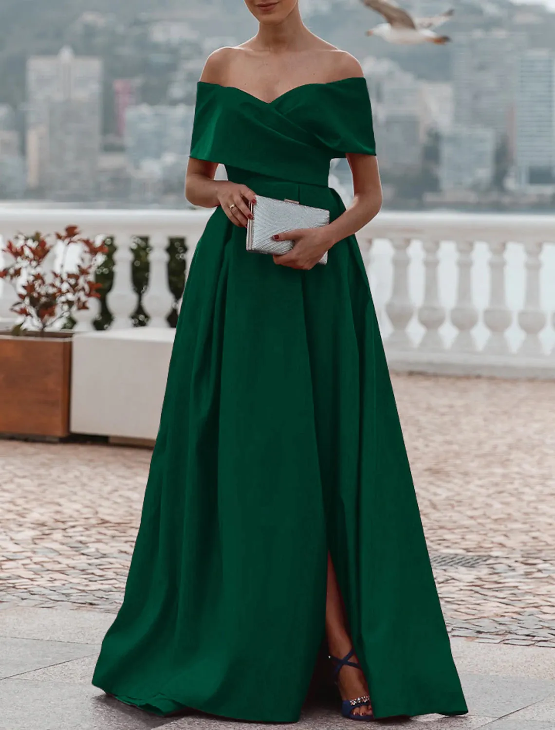 A-Line Evening Gown Christmas Red Green Dress Celebrity Style Dress Formal Wedding Court Train Sleeveless Off Shoulder Bridesmaid Dress Satin with Ruched Slit