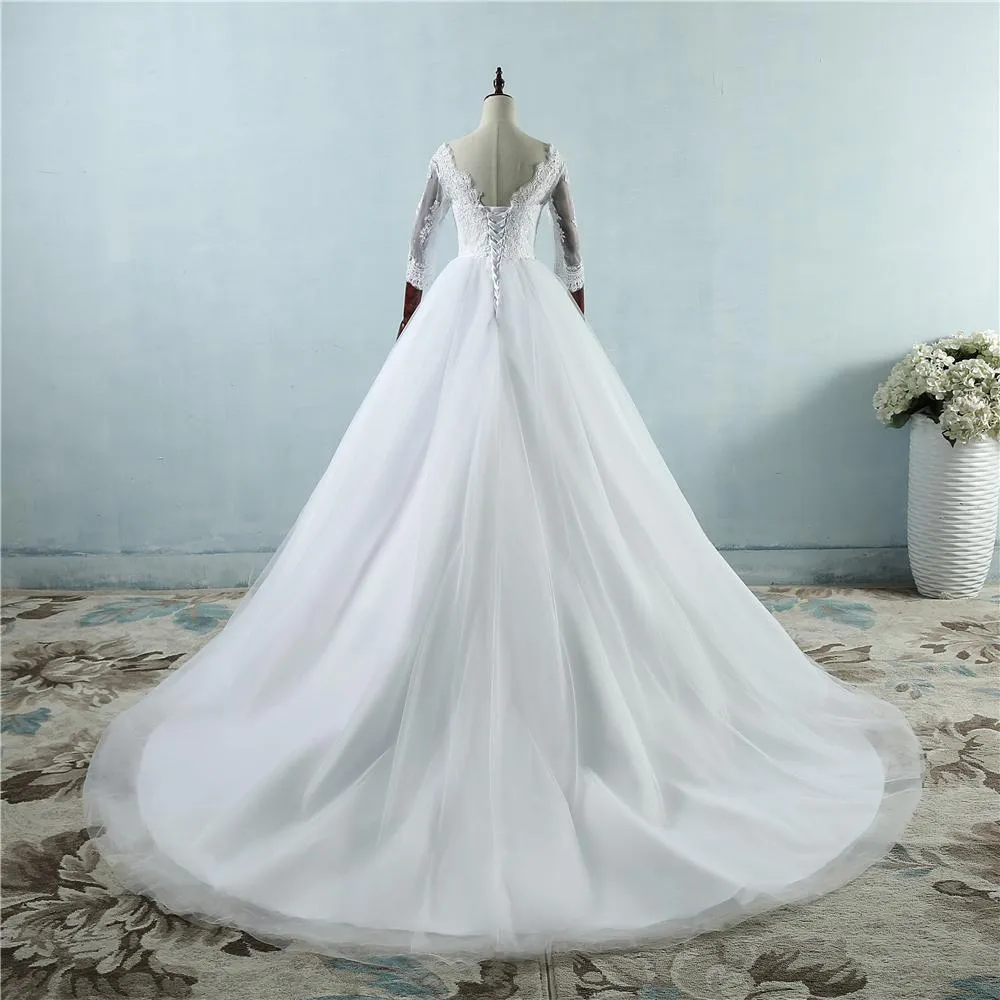 A-line Scoop-Neck Chapel Train Tulle Lace White Wedding Dresses With Pearls ASD26964