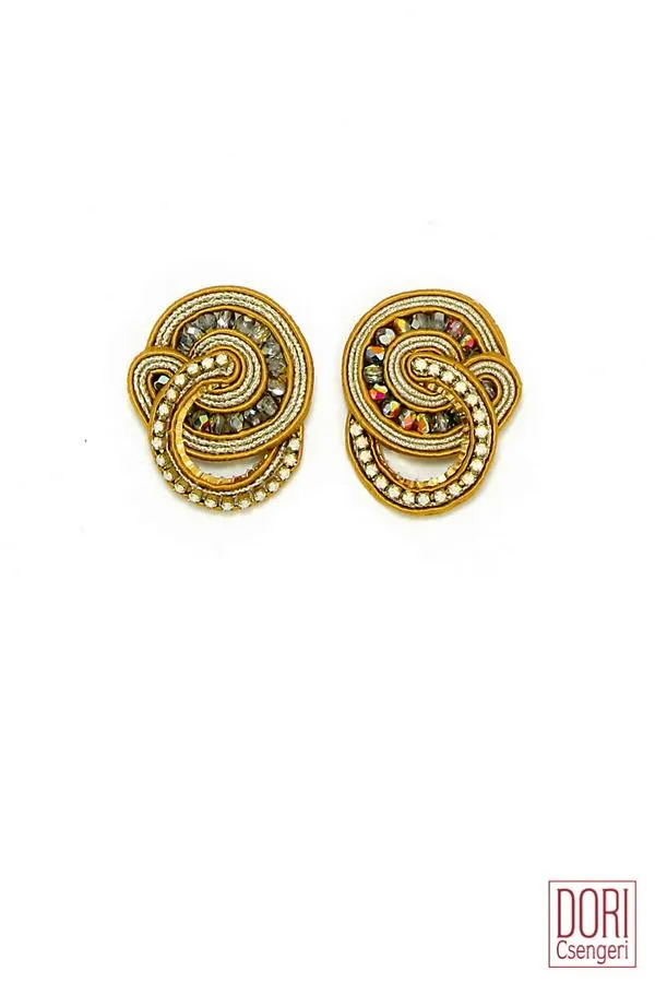 Deseo Clip On Earrings