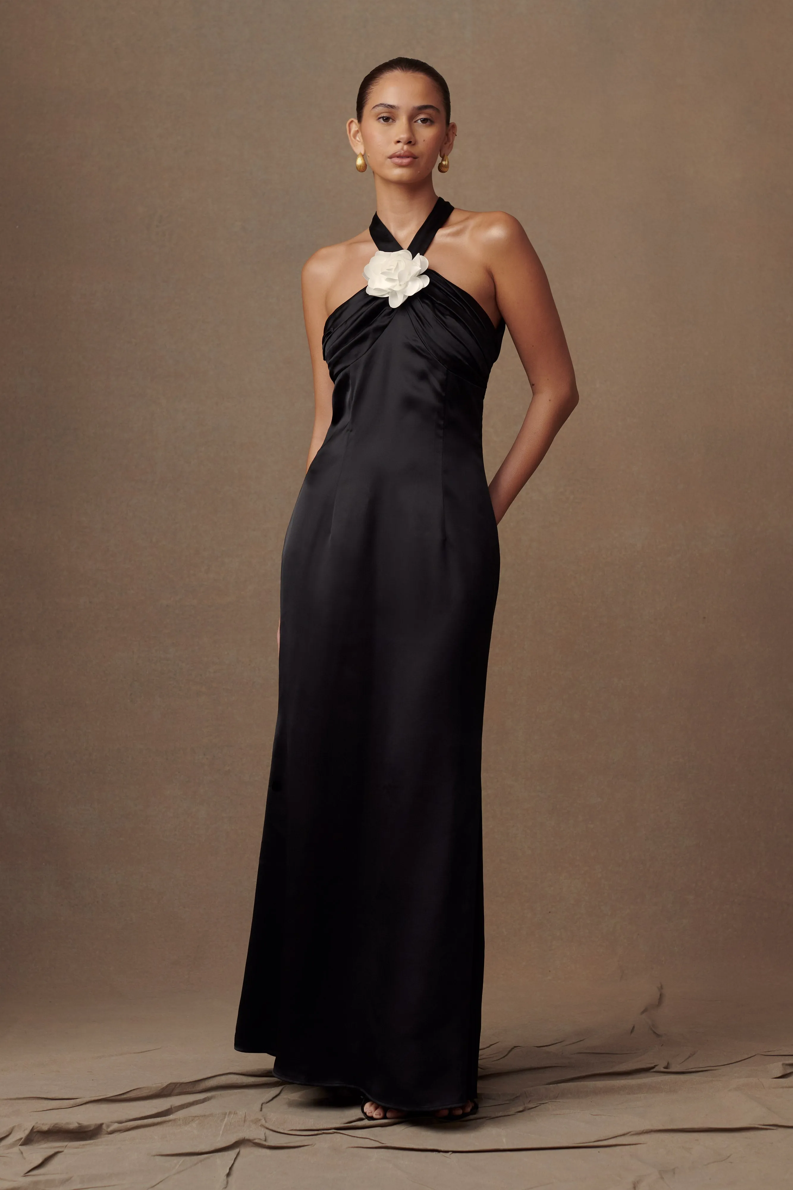 Elegant Black Dylan Rose Halter Maxi Dress for Women - Versatile Summer Evening Wear