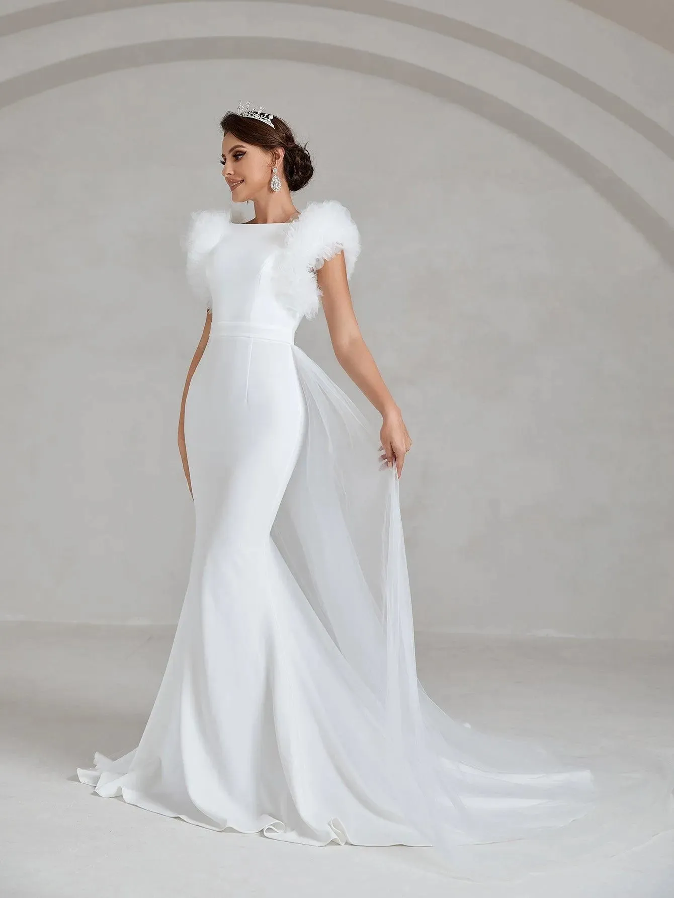 Elegant Ruffle Trim Backless Mermaid Hem Wedding Dress