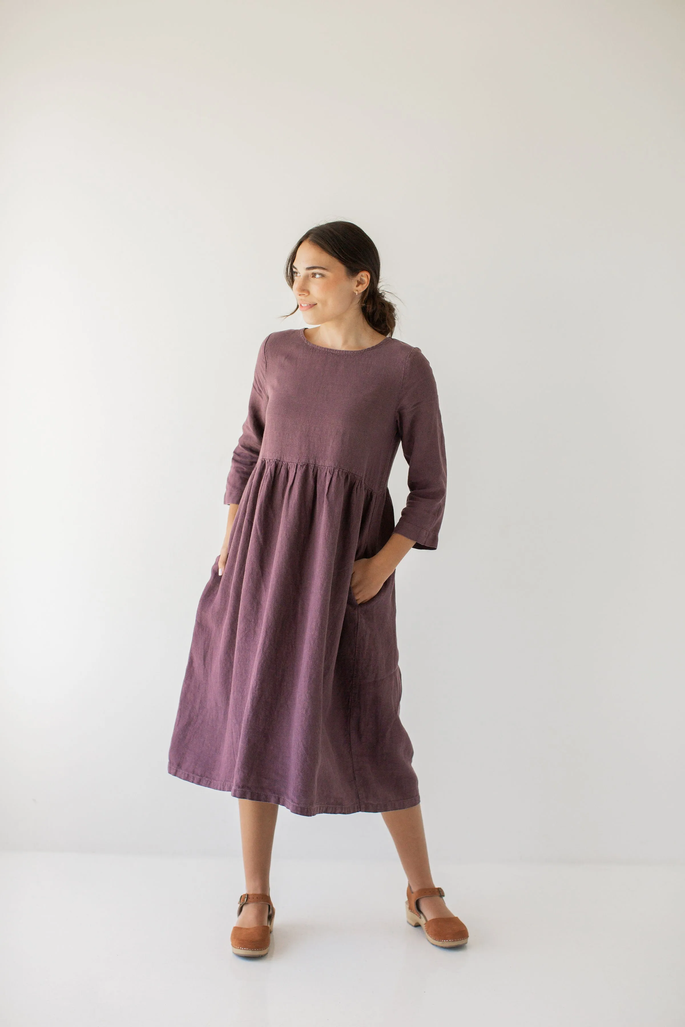 'Joan' Organic Linen Quarter Sleeve Midi Dress in Dusty Purple