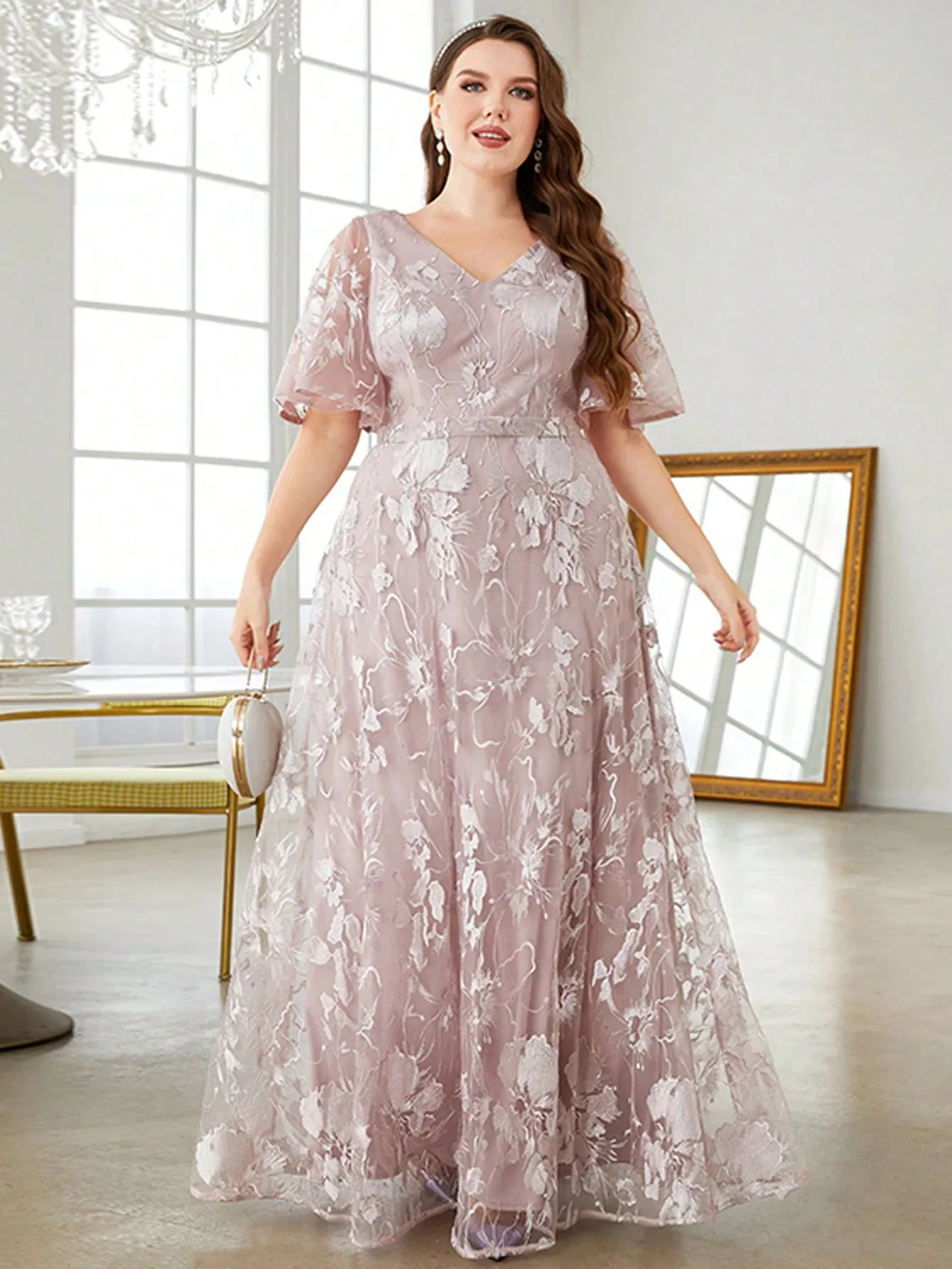 Pink Lace Embroidered Short Sleeve Plus Size Dress