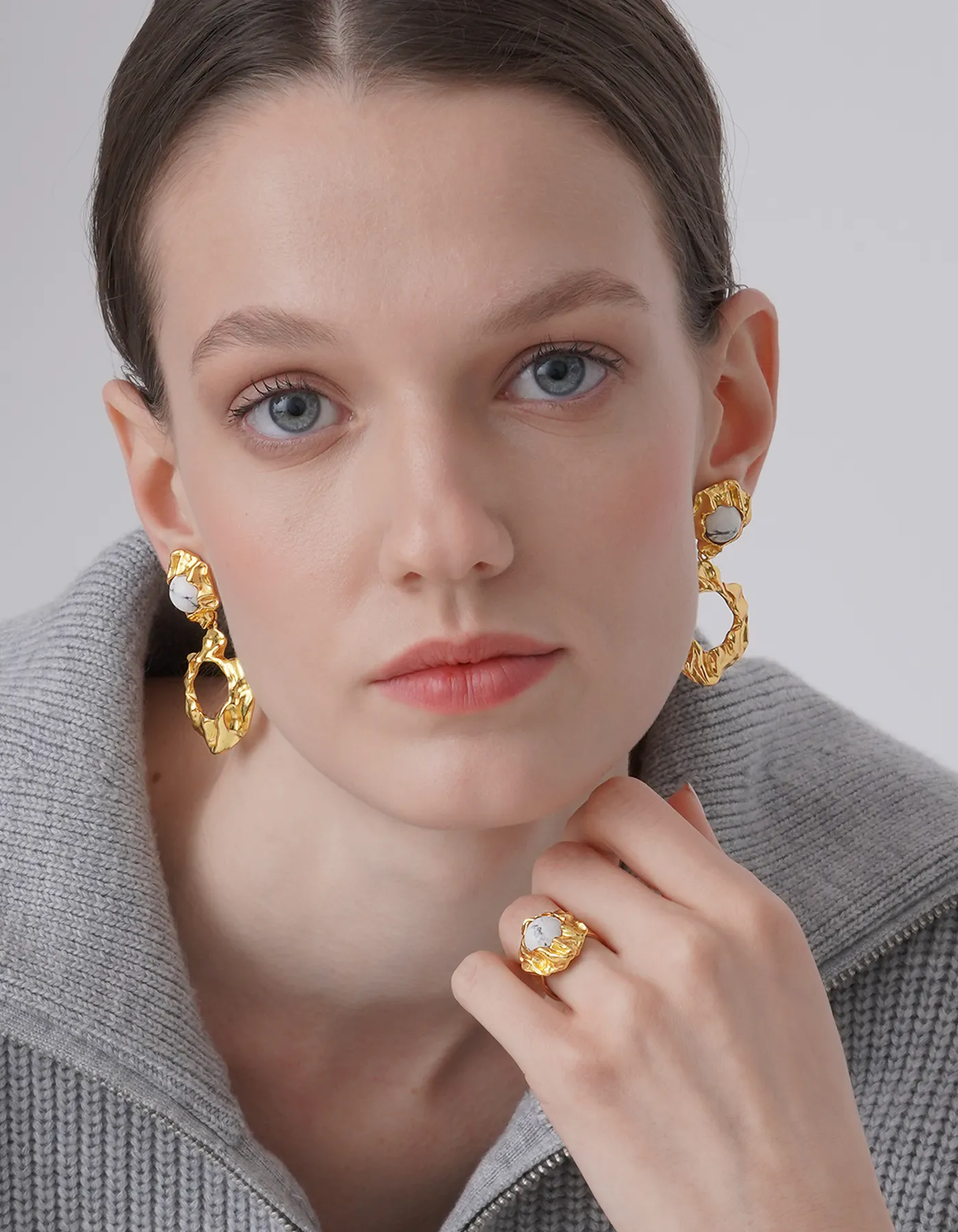 Salome Gold Howlite Earrings